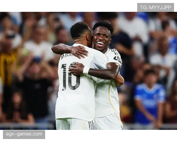 维尼修斯 vs 姆巴佩：上限差距在哪